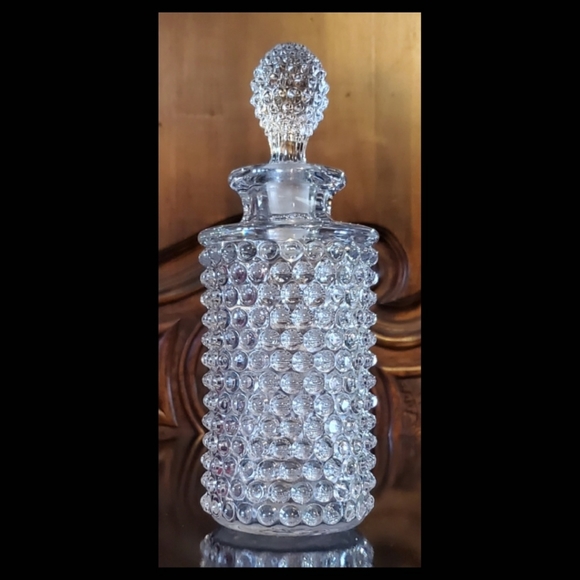 Vntg Luscious Hobnail 8 1/2" Decanter by Duncan and Miller - Picture 4 of 14